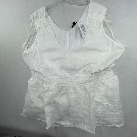 NEW - Torrid 4 Womens Plus Size 4X‎ White Empire Waist Lined Tank Top - Picture 15 of 16